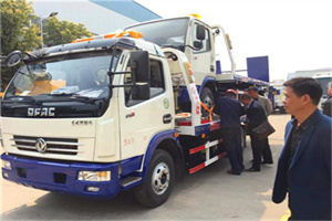 景德镇汽车道路救援拖车价格